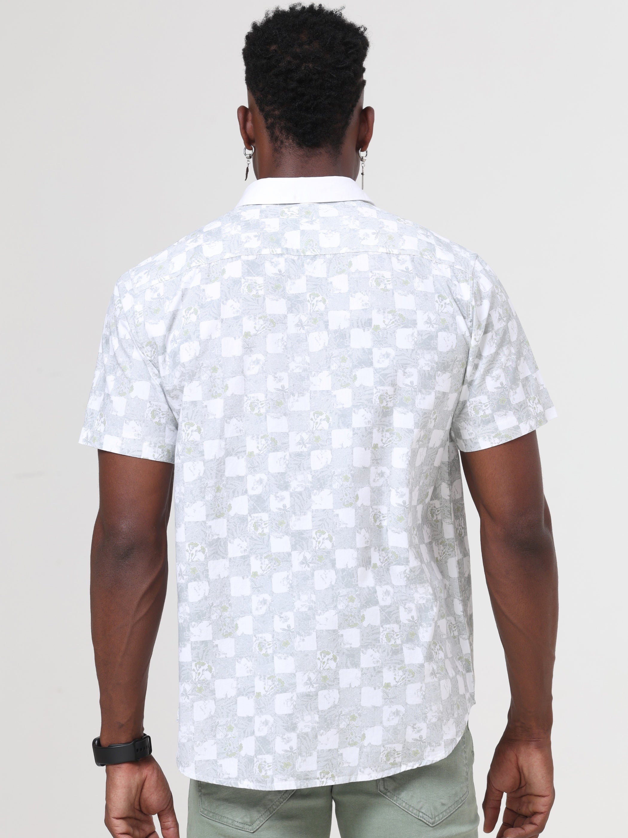 Short sleeve shirt