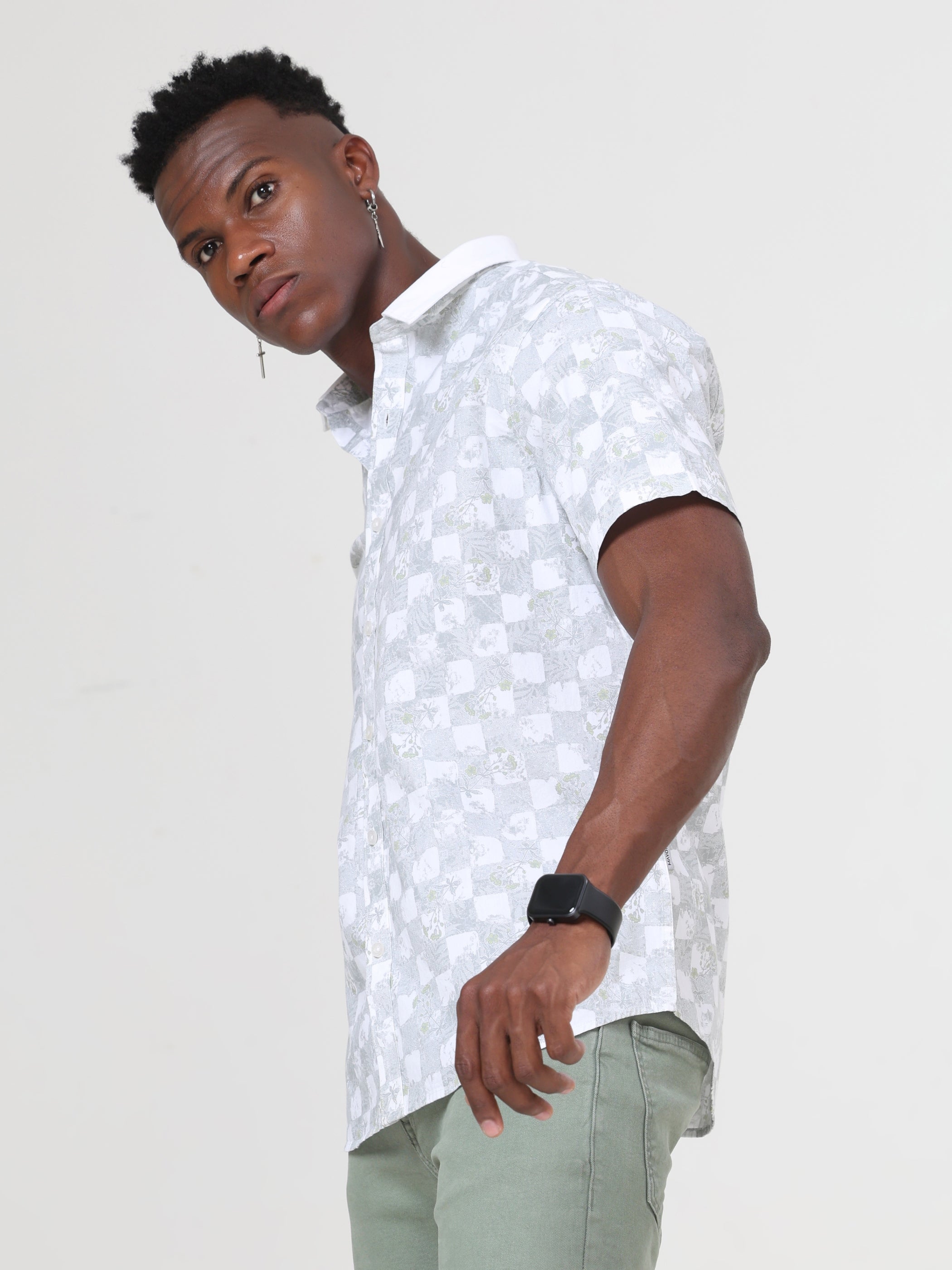 Short sleeve shirt