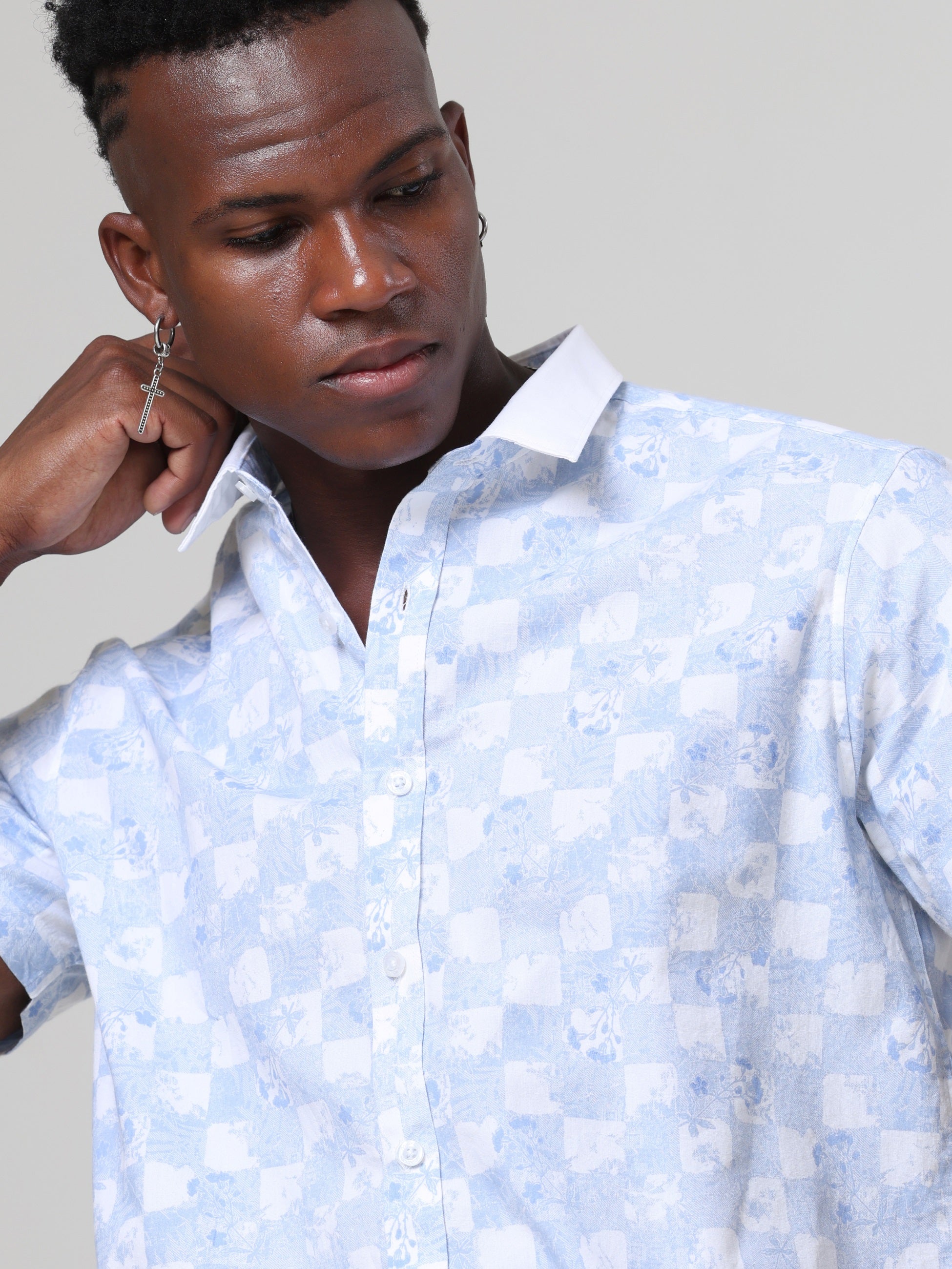 Short sleeve shirt