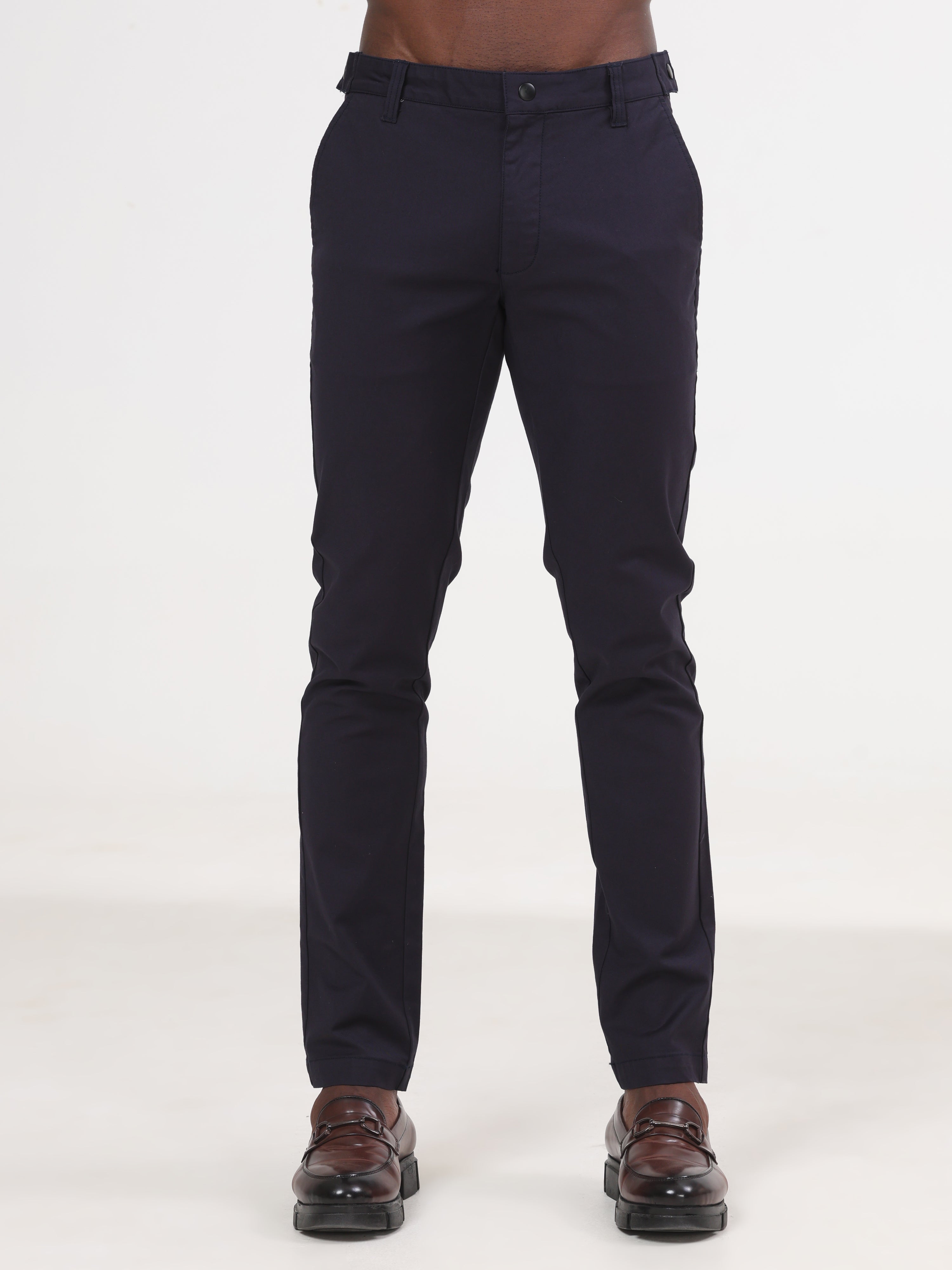 Comfort Fit Chinos