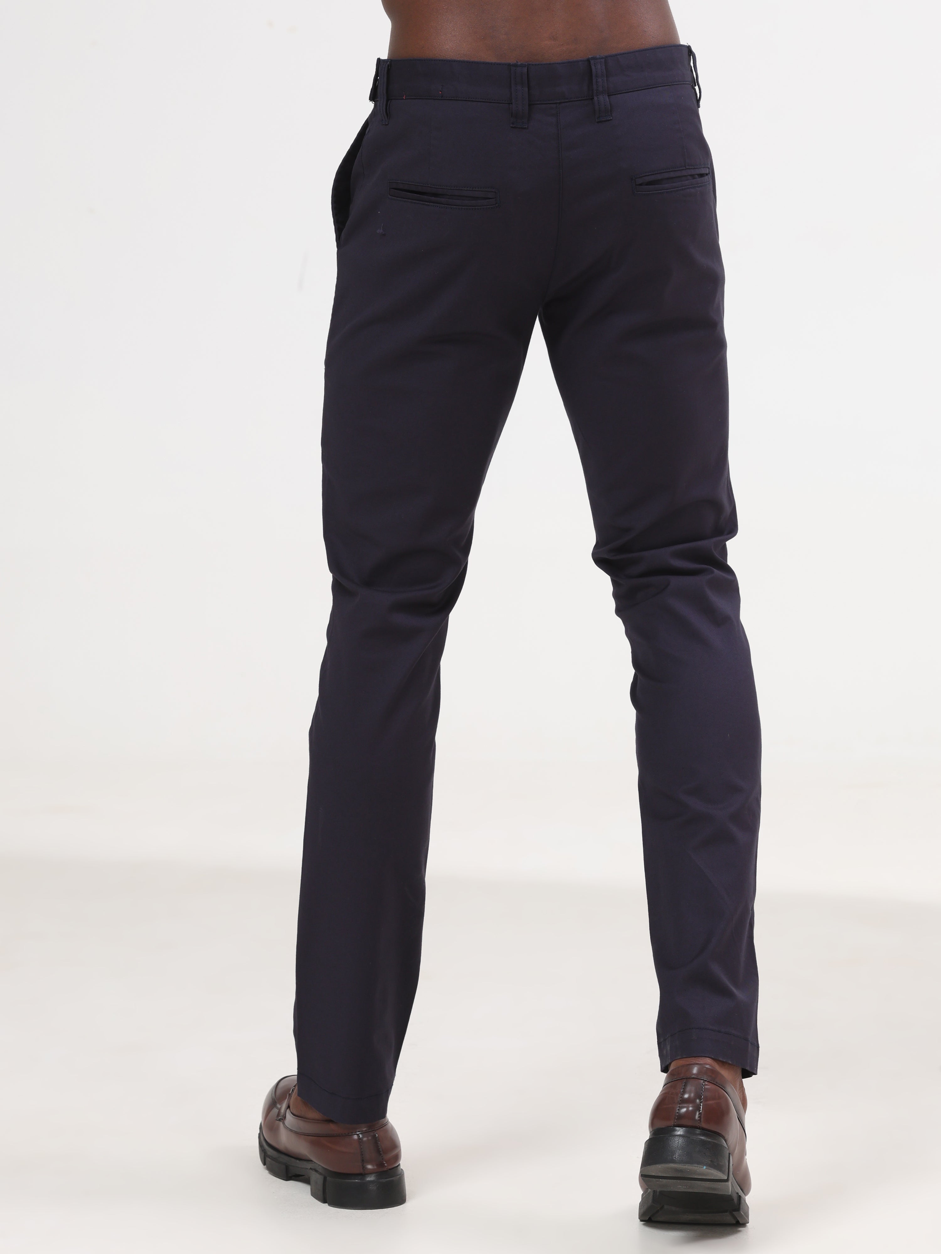 Comfort Fit Chinos