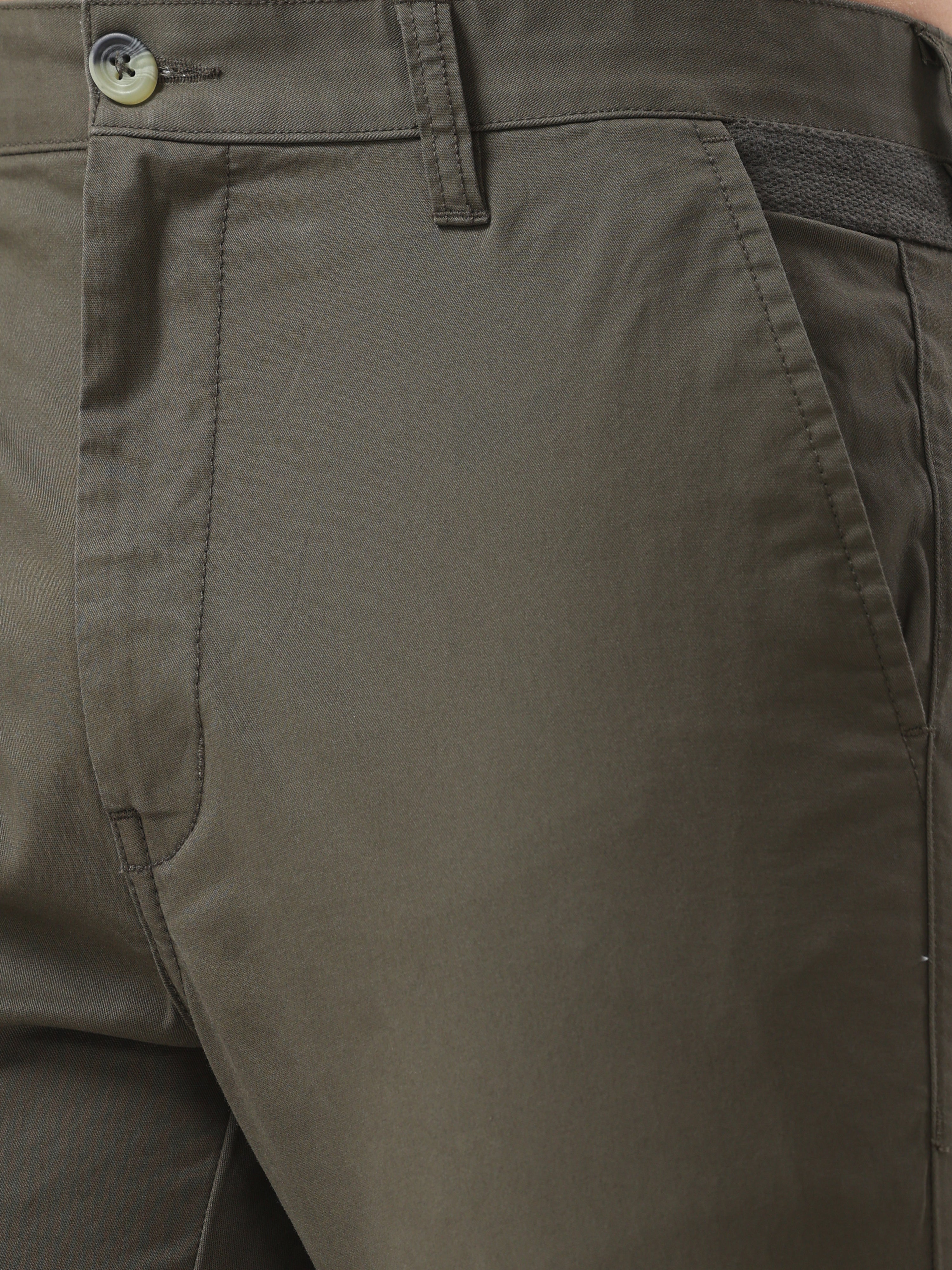 Comfort Fit Chinos