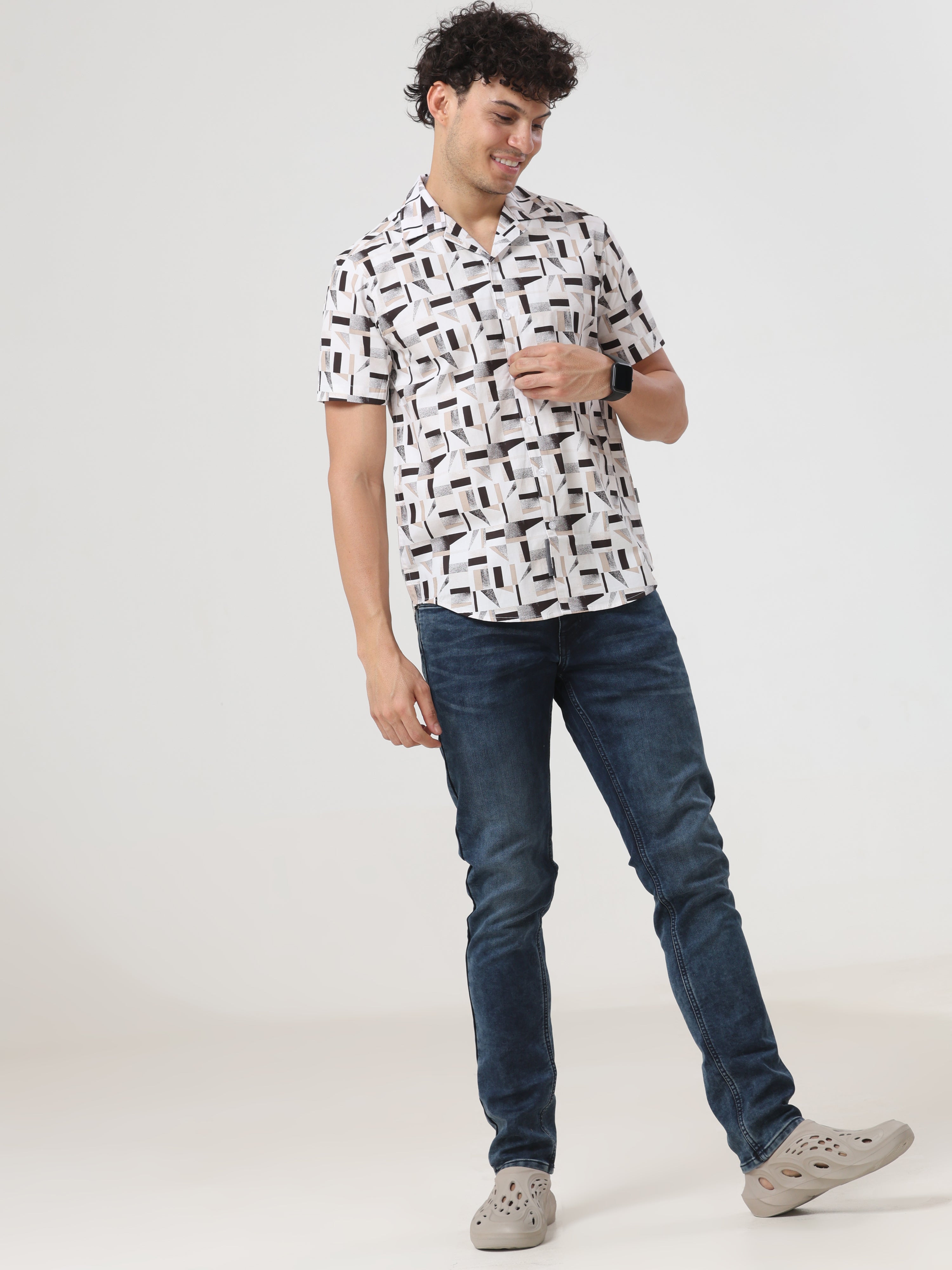 Short sleeve shirt