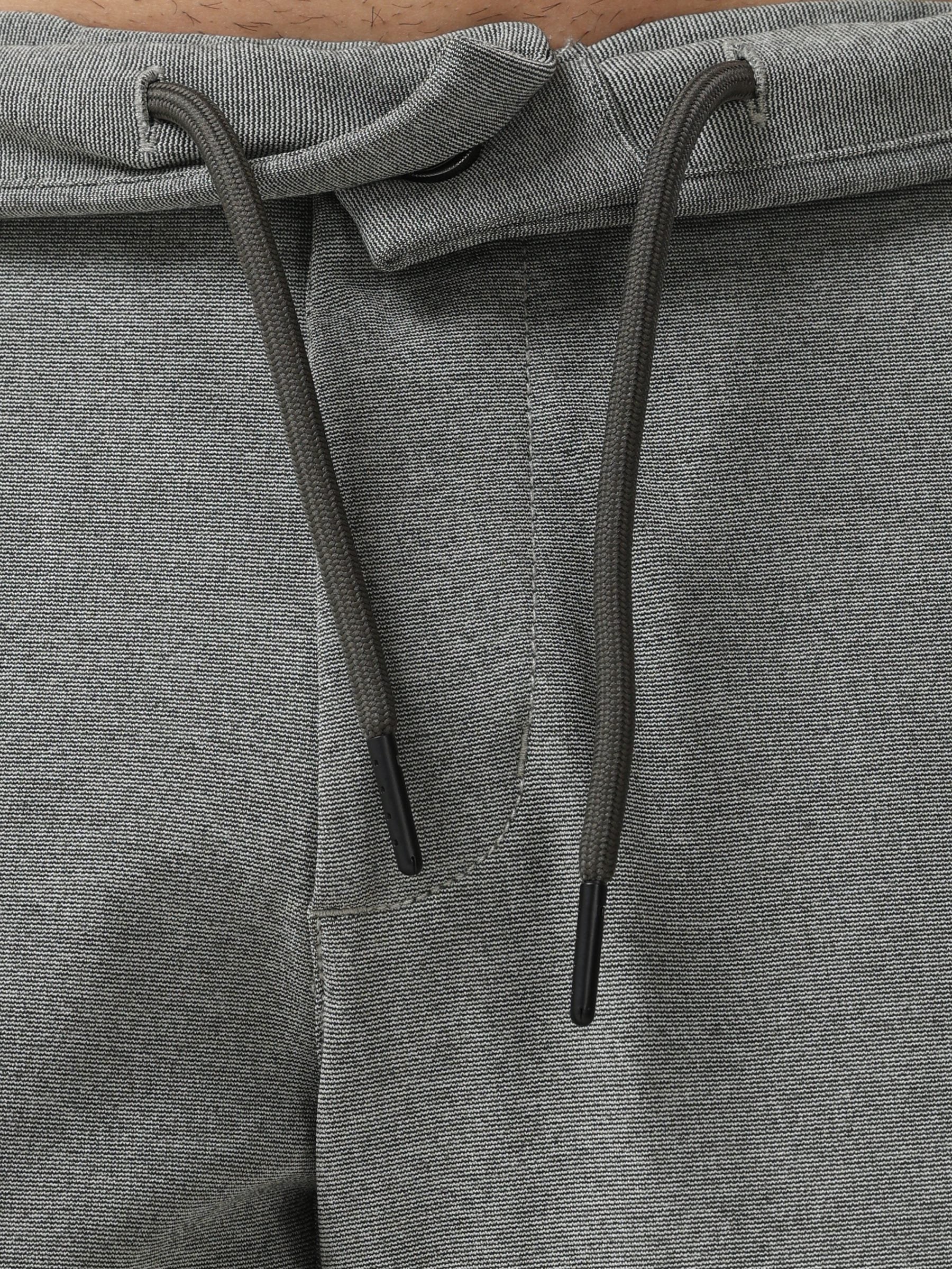 Comfort Fit Chinos